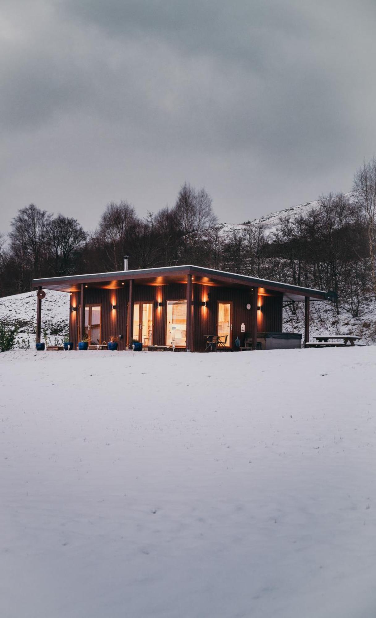 Inverskilavulin Estate Lodges Fort William Exterior photo